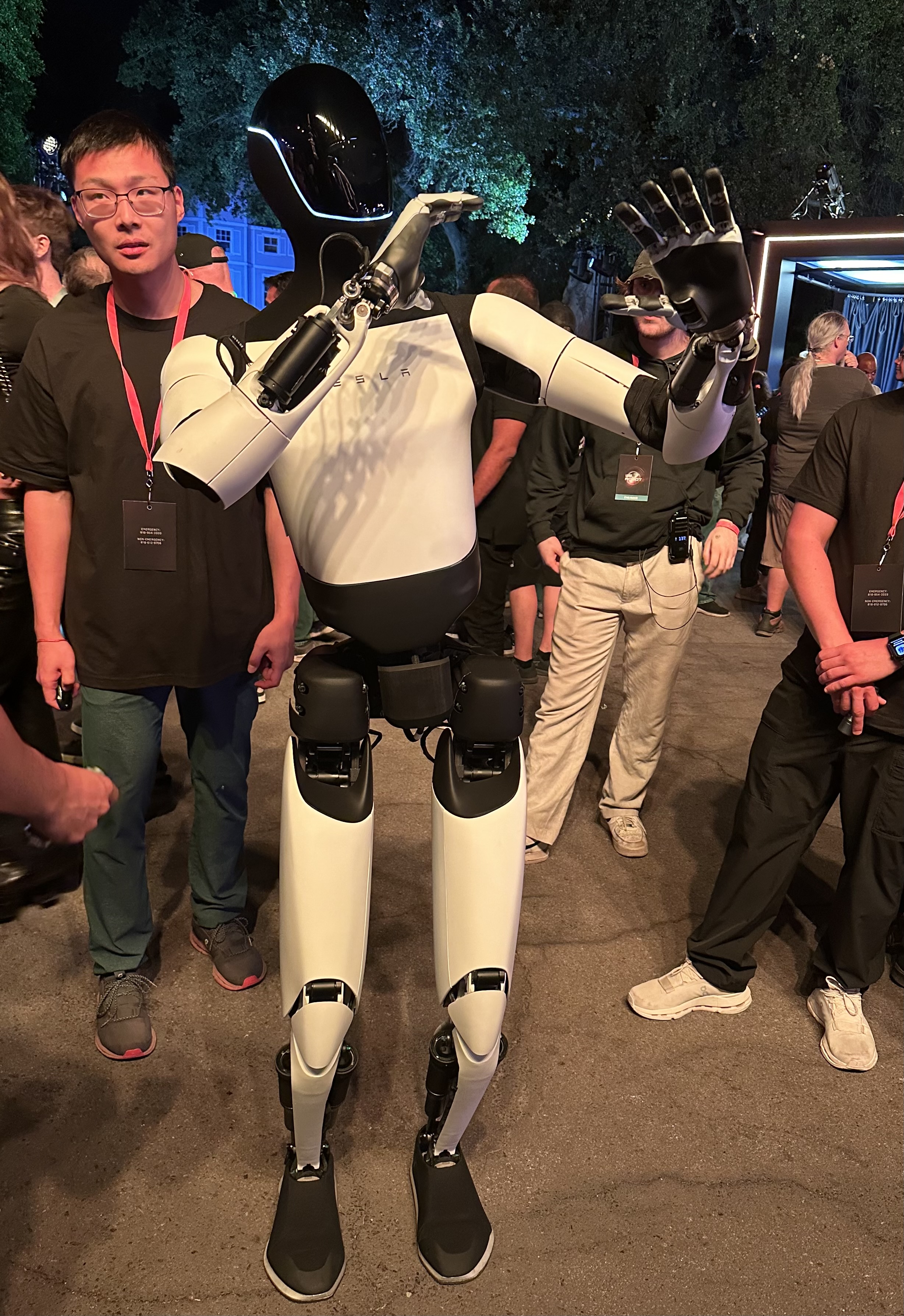 Tesla Optimus — Latest Optimus at Robotaxi event