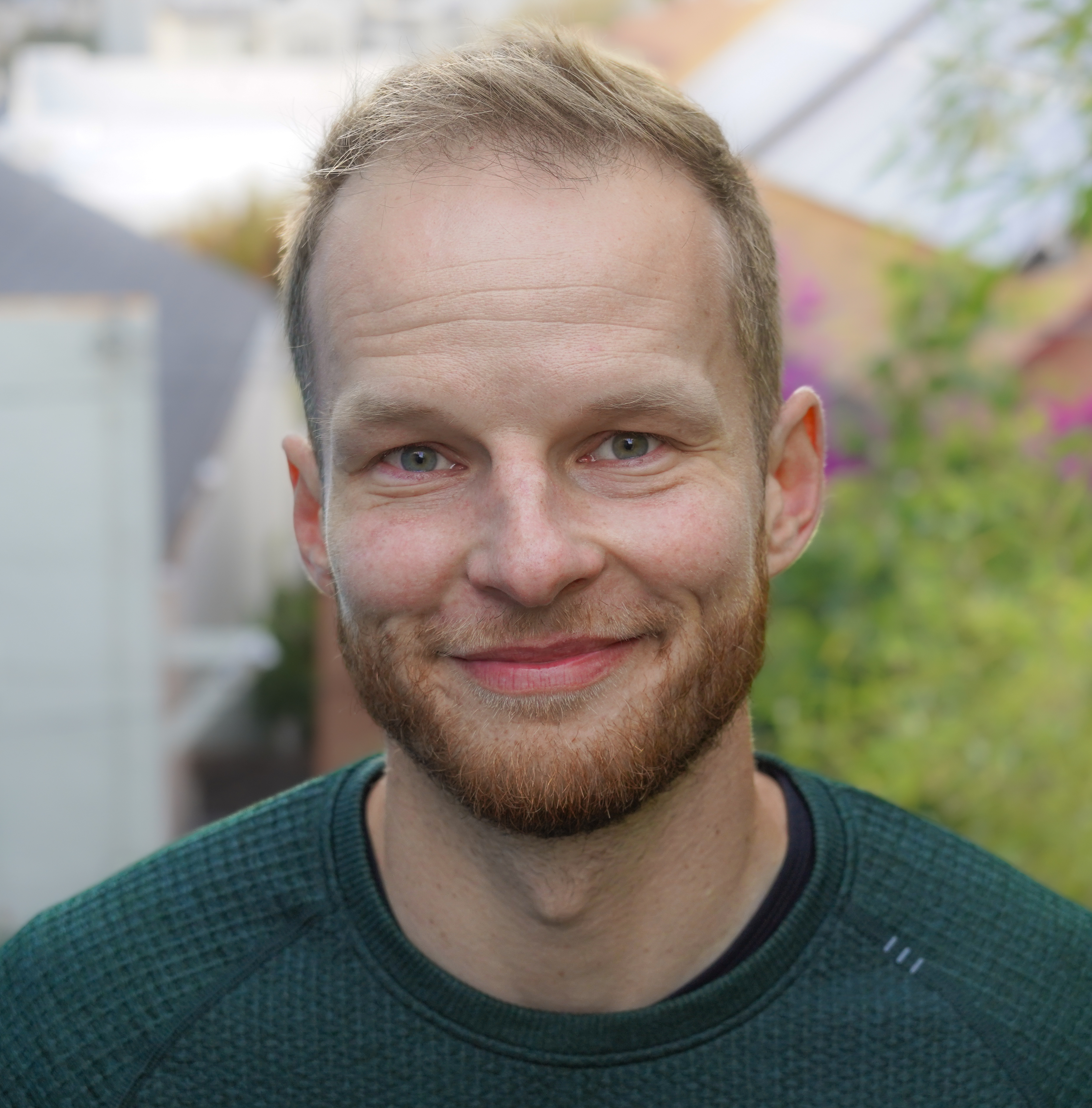 Karol Hausman, official portrait